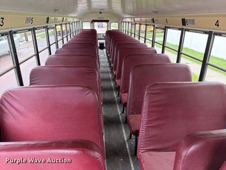 image for item FT6738 2010 IC PB105 school bus