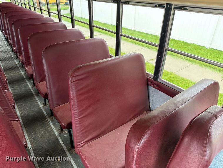 image for item FT6738 2010 IC PB105 school bus