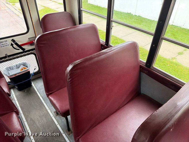 image for item FT6738 2010 IC PB105 school bus