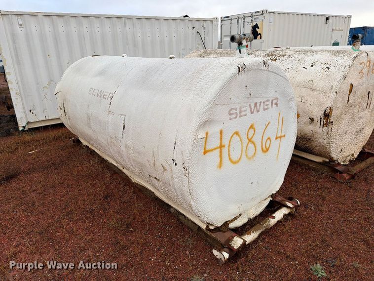 image for item FT6897 (3) tanks