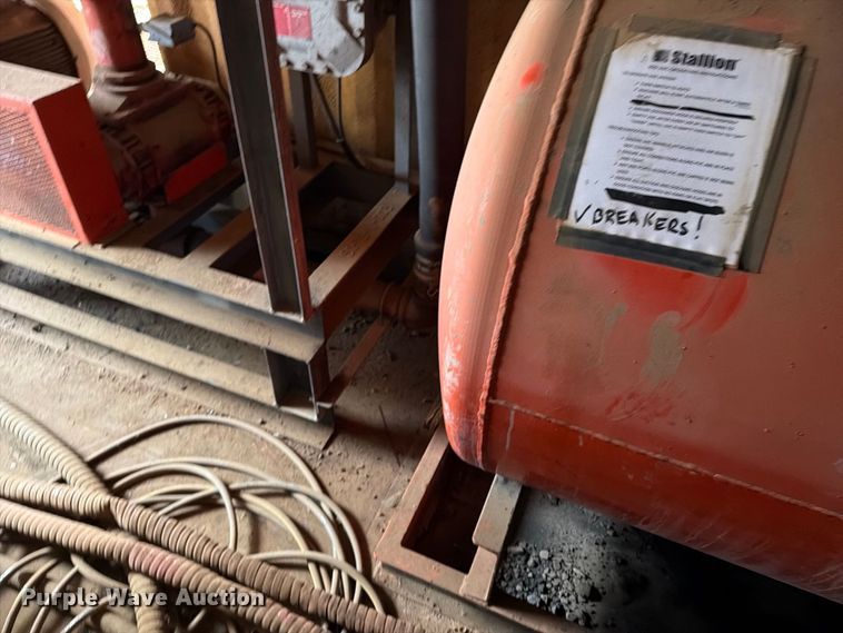 image for item FT6900 (2) vacuum systems