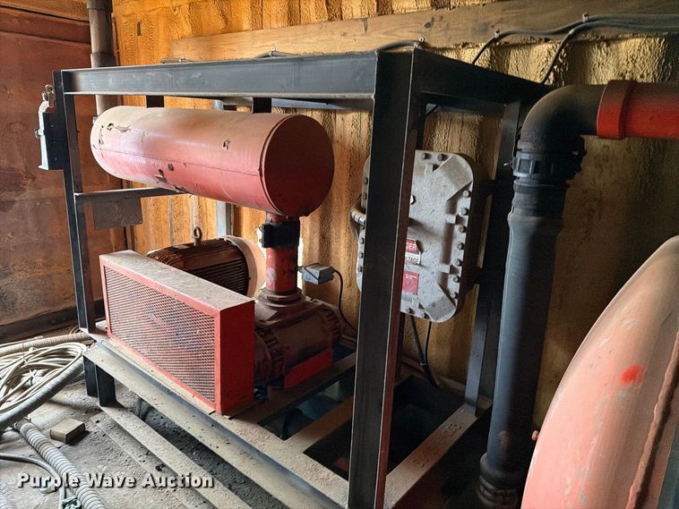 image for item FT6900 (2) vacuum systems