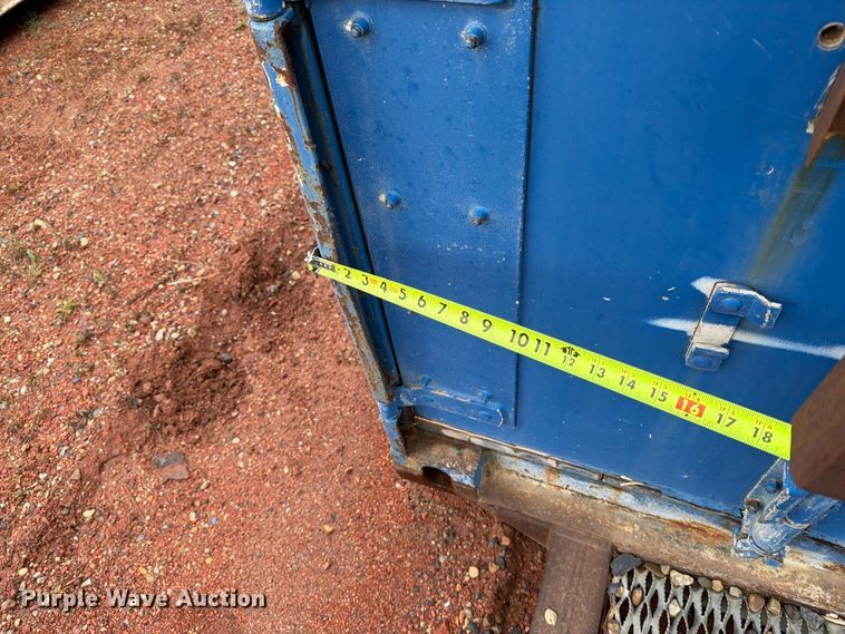 image for item FT6901 (2) Waste water containers