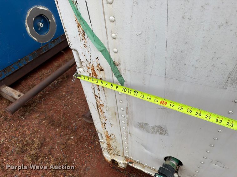 image for item FT6902 (2) waste water containers
