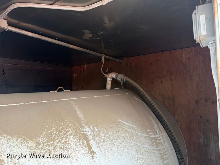 image for item FT6902 (2) waste water containers