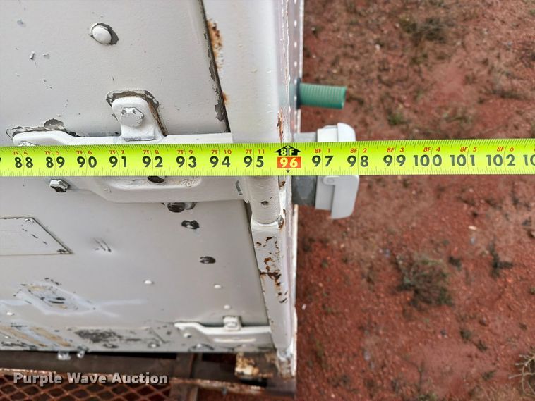 image for item FT6904 (2) waste water container