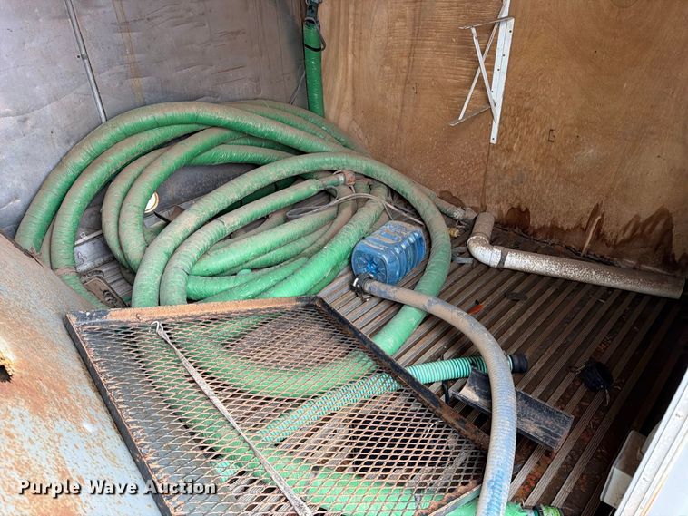 image for item FT6904 (2) waste water container
