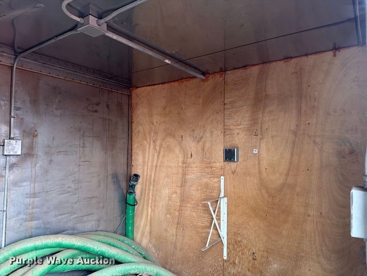 image for item FT6904 (2) waste water container