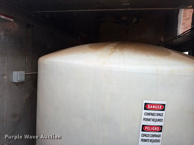 image for item FT6904 (2) waste water container