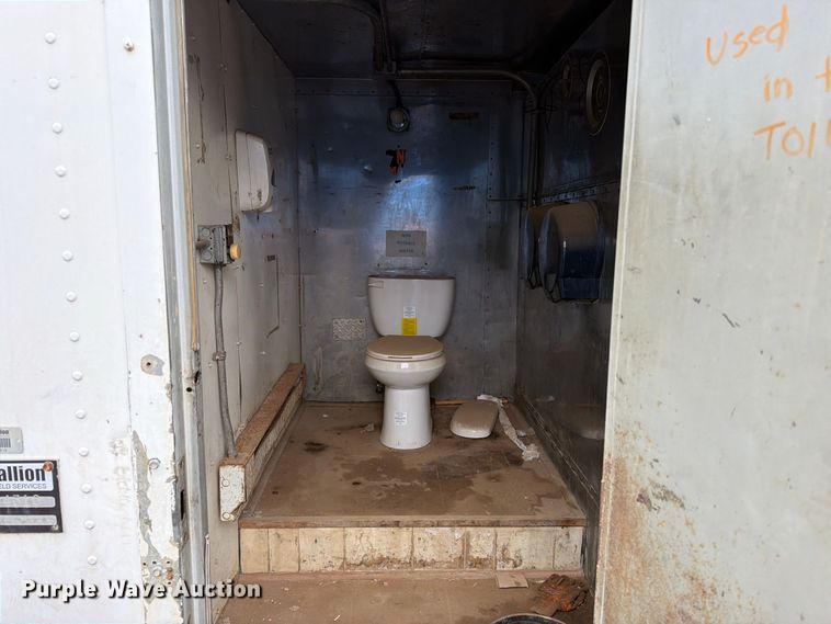 image for item FT6905 (2) waste water container