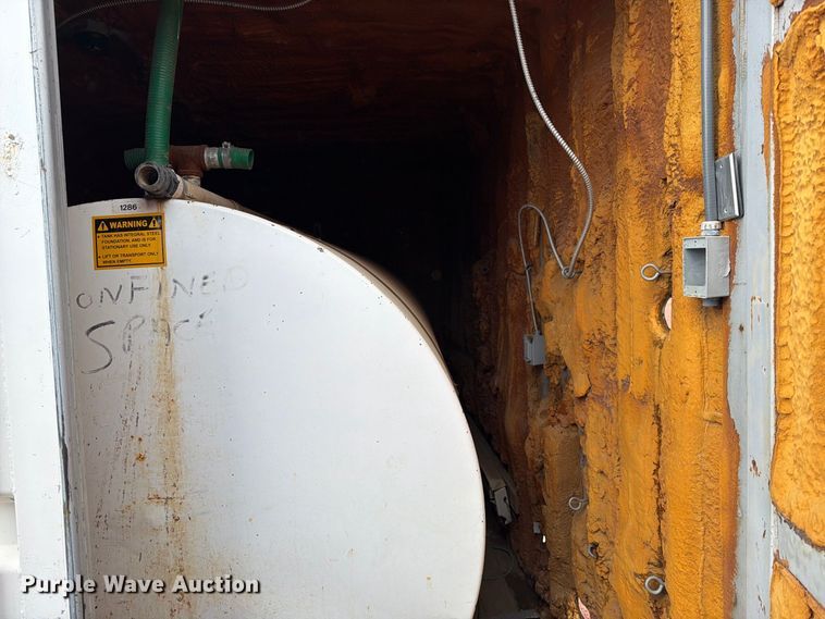 image for item FT6906 (2) waste water container