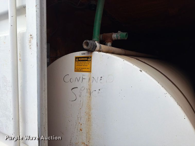 image for item FT6906 (2) waste water container