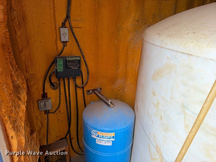 image for item FT6906 (2) waste water container