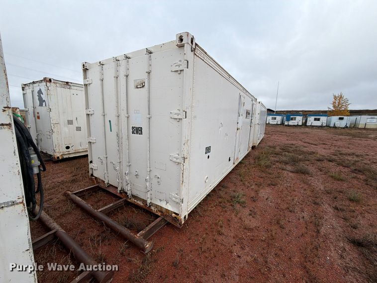 image for item FT6907 (2) waste water container