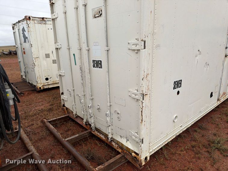 image for item FT6907 (2) waste water container