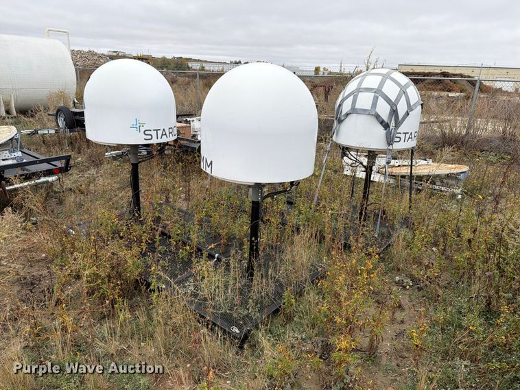 image for item FT6921 (3) communication antennas