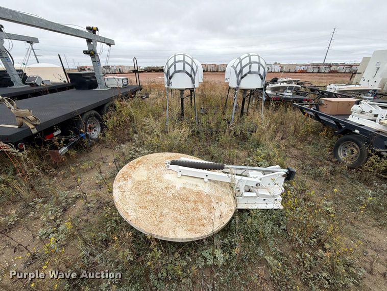 image for item FT6921 (3) communication antennas