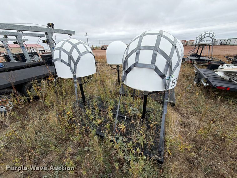 image for item FT6921 (3) communication antennas