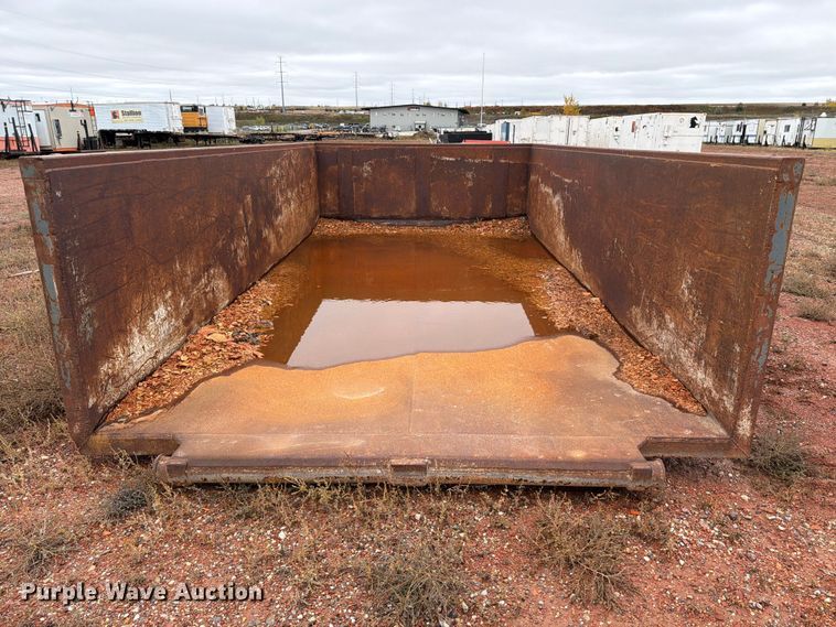 image for item FT6925 Roll-off container