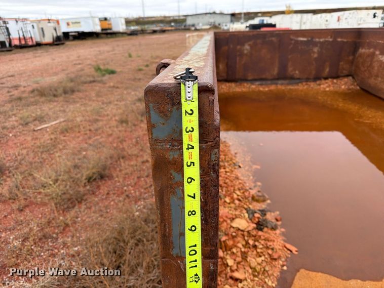 image for item FT6925 Roll-off container