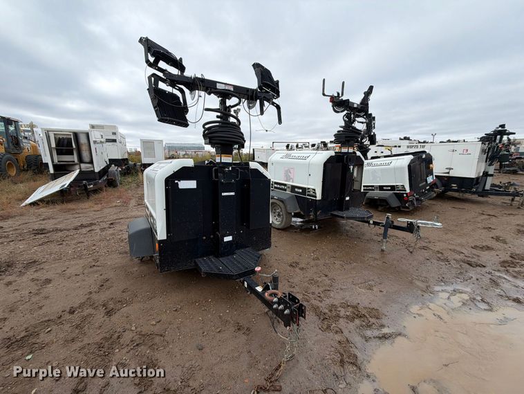 image for item FT6929 (3) Allmand Maxi-Lite II light towers