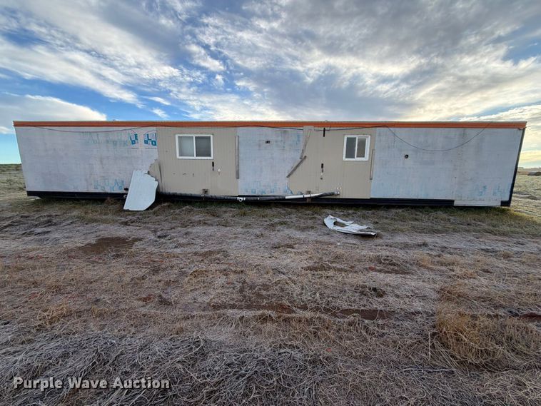 image for item FT6931 2005 Teton Homes skid mounted living quarters