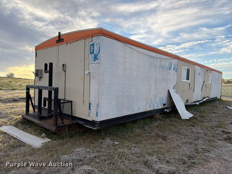 image for item FT6931 2005 Teton Homes skid mounted living quarters