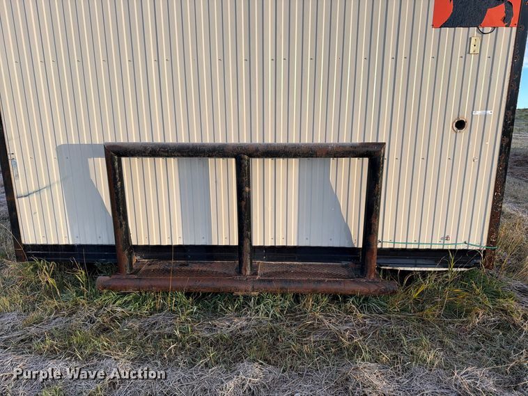 image for item FT6931 2005 Teton Homes skid mounted living quarters