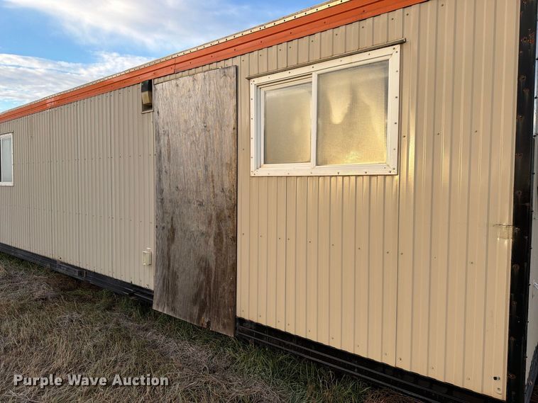 image for item FT6931 2005 Teton Homes skid mounted living quarters