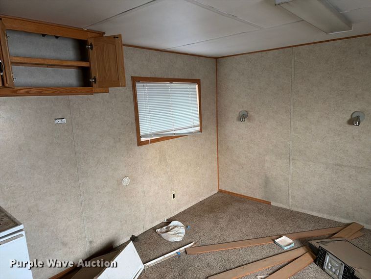 image for item FT6931 2005 Teton Homes skid mounted living quarters