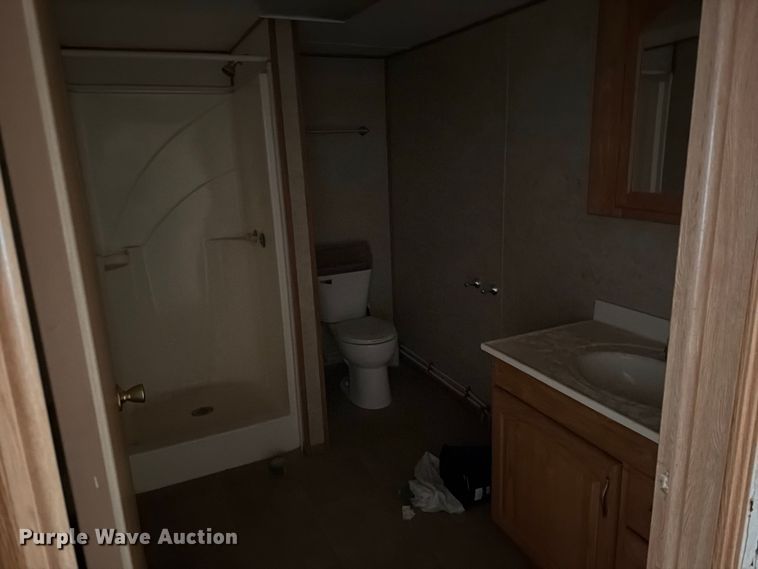 image for item FT6931 2005 Teton Homes skid mounted living quarters