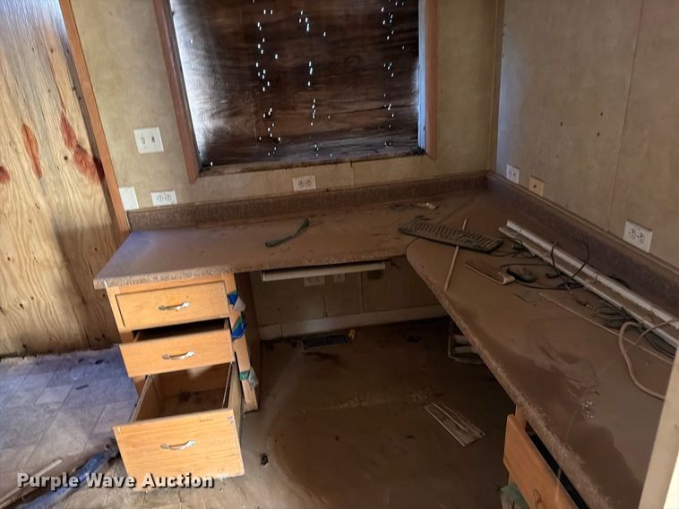 image for item FT6934 2010 Teton Buildings skid mounted living quarters