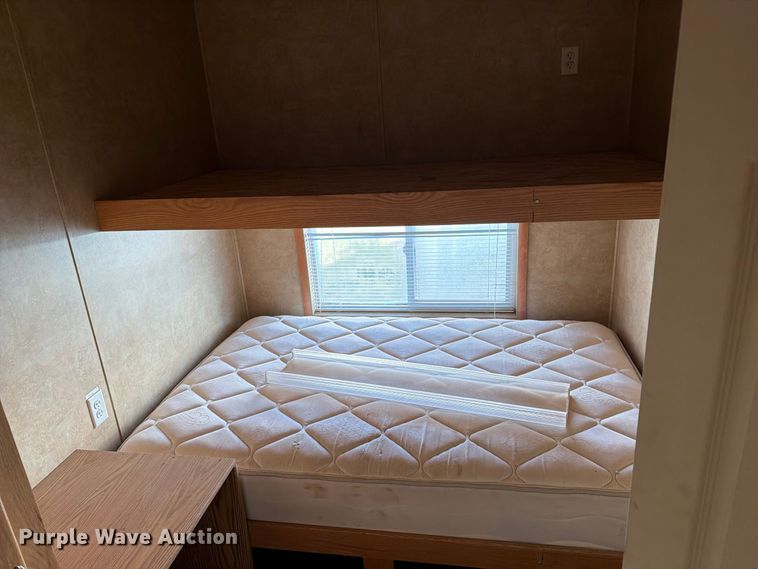 image for item FT6934 2010 Teton Buildings skid mounted living quarters