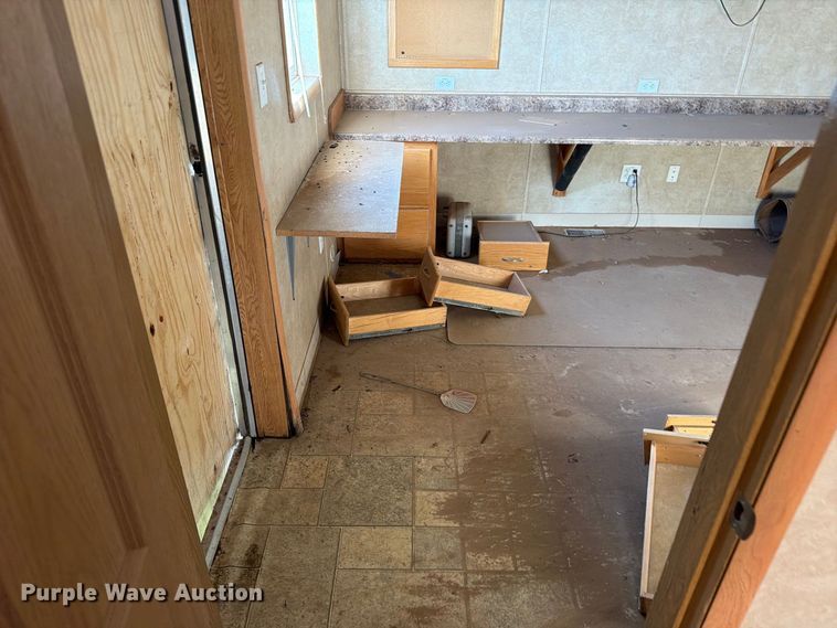 image for item FT6935 2011 Teton Buildings skid mounted office