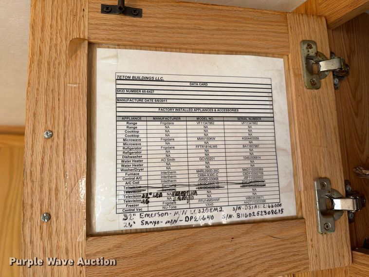 image for item FT6935 2011 Teton Buildings skid mounted office