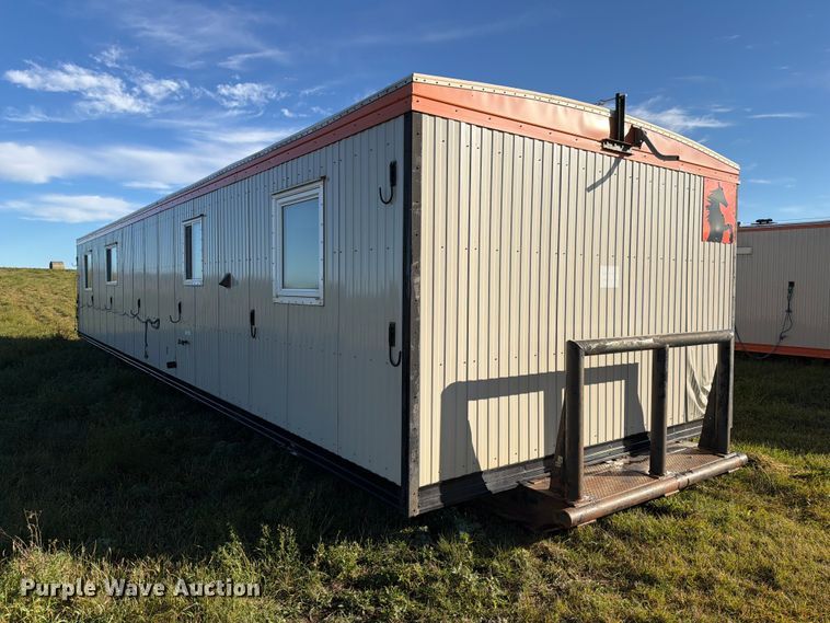 image for item FT6937 2004 Teton Homes skid mounted living quarters
