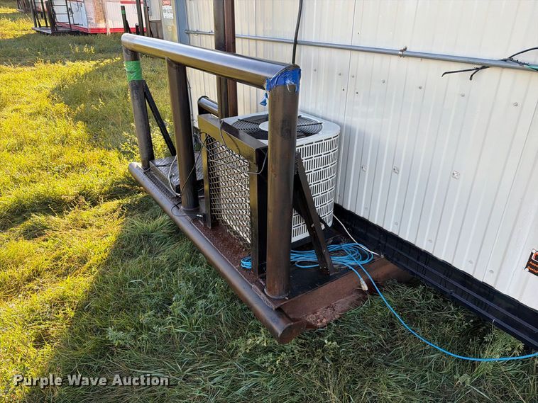 image for item FT6937 2004 Teton Homes skid mounted living quarters