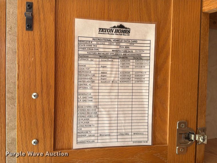 image for item FT6937 2004 Teton Homes skid mounted living quarters