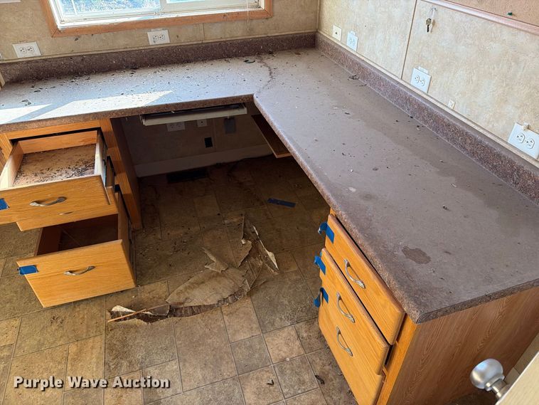 image for item FT6938 2011 Teton Buildings skid mounted living quarters