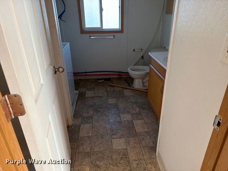 image for item FT6938 2011 Teton Buildings skid mounted living quarters