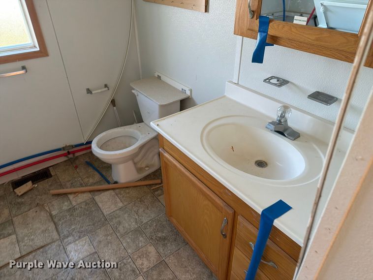 image for item FT6938 2011 Teton Buildings skid mounted living quarters