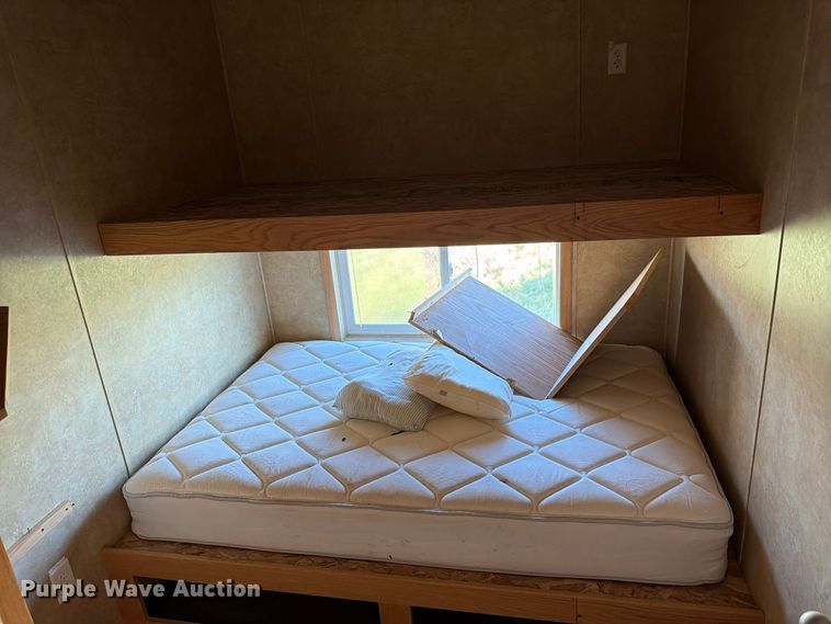 image for item FT6938 2011 Teton Buildings skid mounted living quarters