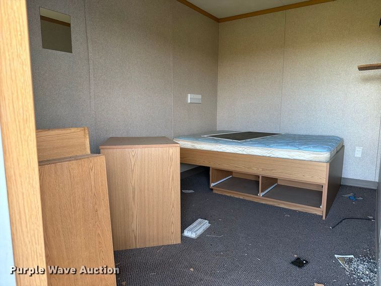 image for item FT6939 Builders Choice skid mounted living quarters