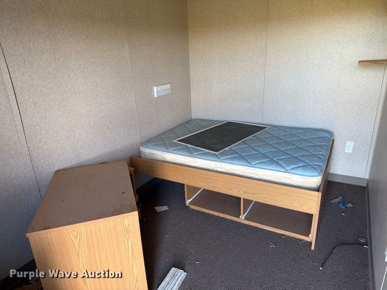 image for item FT6939 Builders Choice skid mounted living quarters