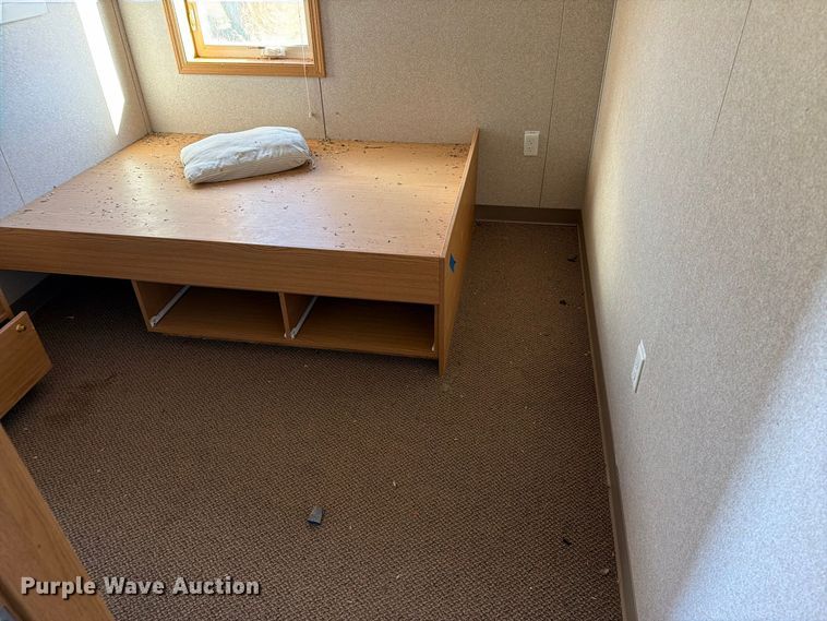 image for item FT6939 Builders Choice skid mounted living quarters