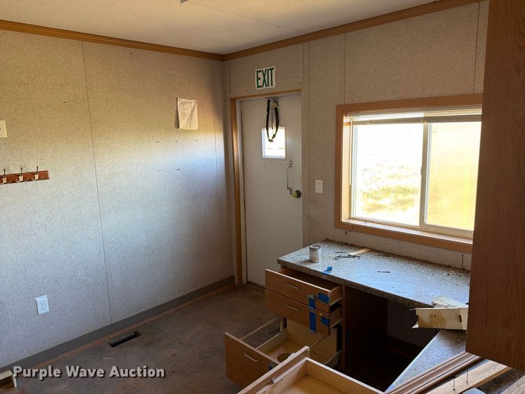 image for item FT6939 Builders Choice skid mounted living quarters