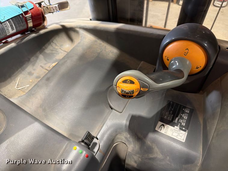 image for item FT6940 2019 Crown RR5715-35 order picker