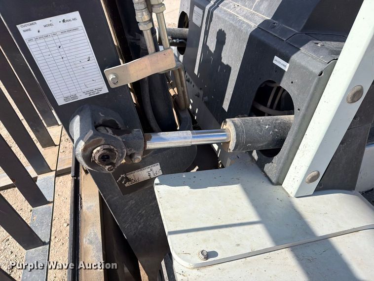 image for item FT6941 2017 Unicarriers PF80YLP forklift