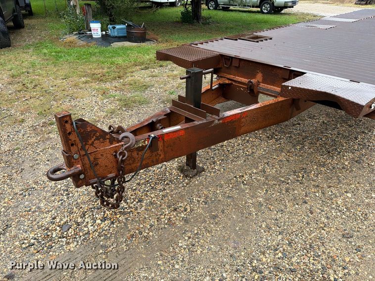 image for item FT6944 1978 Miller OTH tilt deck equipment trailer