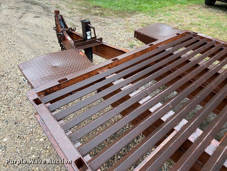 image for item FT6944 1978 Miller OTH tilt deck equipment trailer